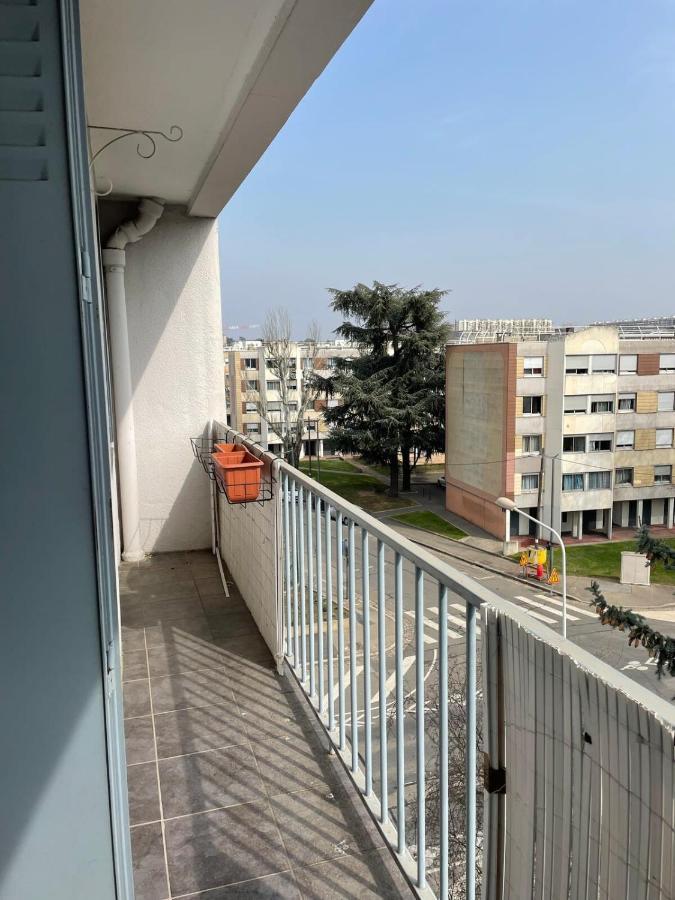Le Parilly- Appartement 3 Chambres-Parc Parilly Брон Екстериор снимка